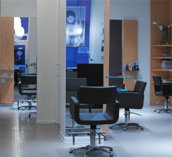 Interi&ouml;r hos Fris�rerna Svensson och Persson